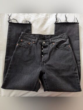 Levi 501 Black Denim 28” Cropped Style
